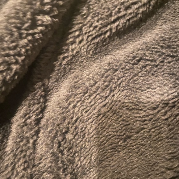 NWT- WONDER NATION Faux Sherpa Hoodie Jacket in Black Size Large (10/12) Husky - Picture 6 of 7